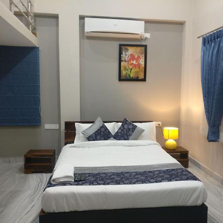 Misty Lake Guest House Hyderabad Bagian luar foto