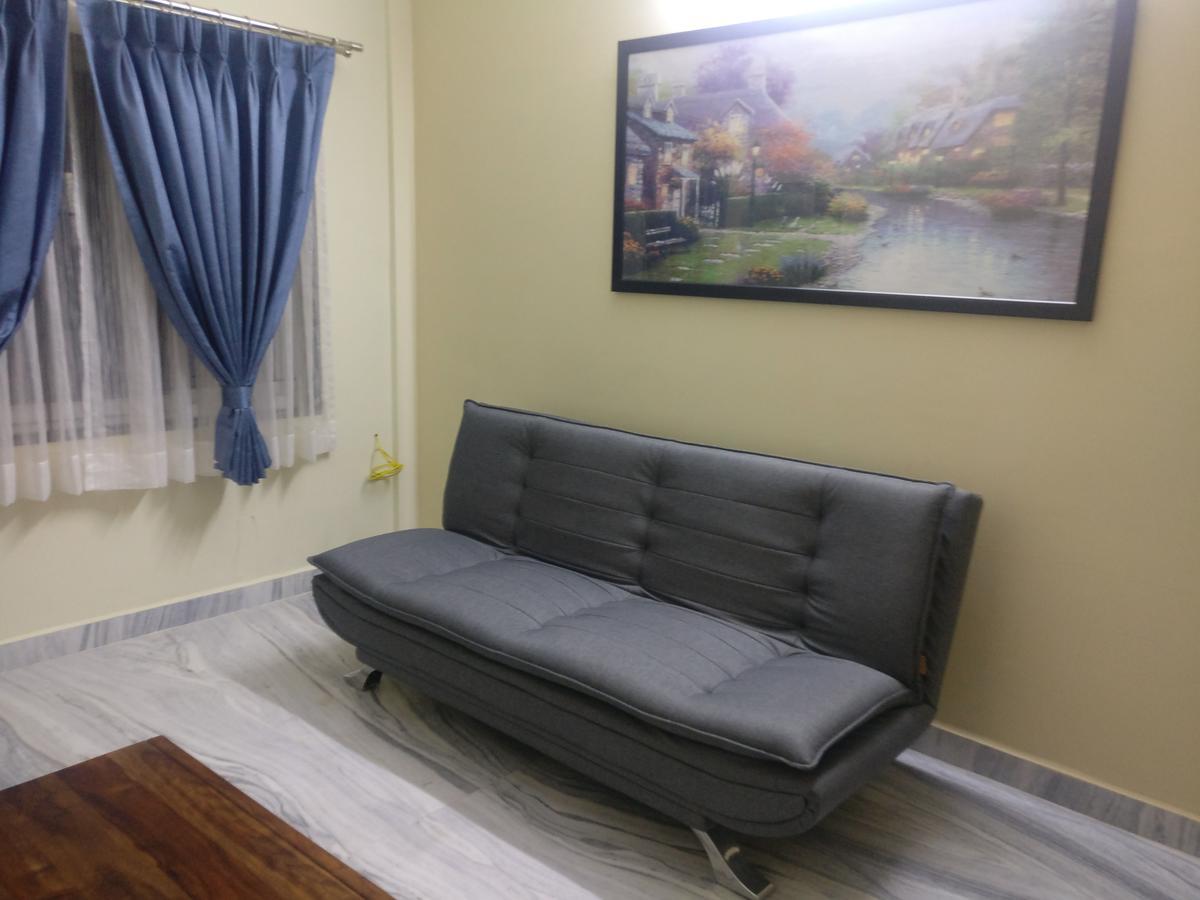 Misty Lake Guest House Hyderabad Bagian luar foto