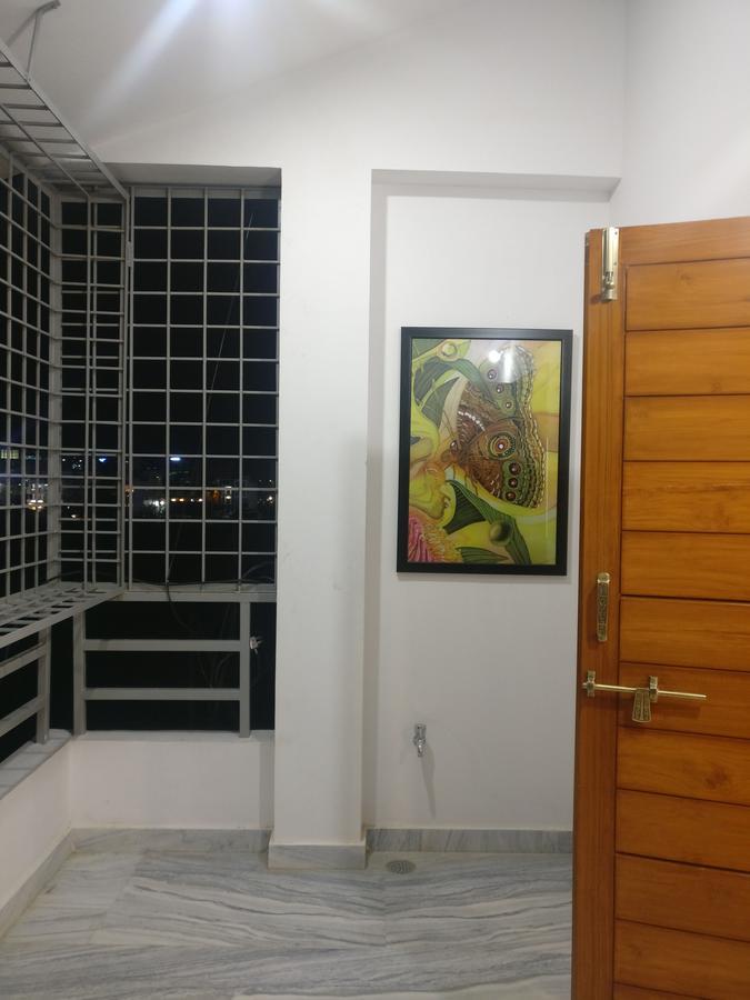 Misty Lake Guest House Hyderabad Bagian luar foto